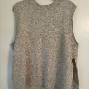 H&M Beige Knit Sweater Vest